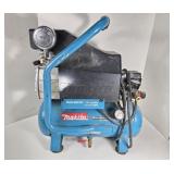 GUC Makita Air Compressor MAC700 2 HP 2.6 Gallon