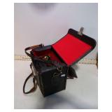 **VINT POLOIROD LAND CAMERA W/CASE & FLASH