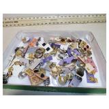 VINT COSTUME JEWELRY EARRINGS