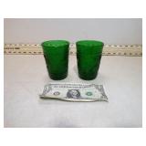 2 VINT AVOCADO GREEN SANDWICH GLASS TUMBLERS