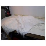 **VINT BED SPREAD