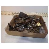 VINT METAL ITEMS