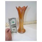 CARNIVAL GLASS SWIRL DESIGN VASE GLOWS