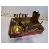 VINT BRASS DECOR