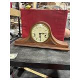 **HOWARD MILLER MANTLE CLOCK