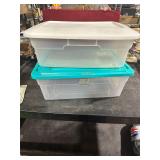 **2 12QT TOTES W/LID