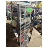 **CLOSET METAL SHELF W/BRACKETS