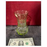 GLASS VASE GLOWS