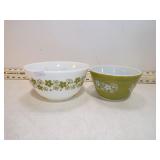 *PYREX CRAZY DAISY BOWLS 401 & 402