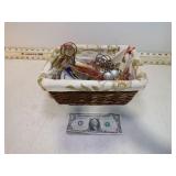**STAINED GLASS ANGELS IN BASKET