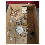 VINT COSTUME JEWELRY