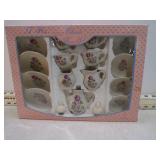 17 PIECE KIDS CHINA TEA SET IN ORIG BOX