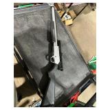 **MARKSMAN 1700 SERIES BB GUN