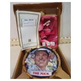 MICKEY MANTEL COLLECTOR PLATE