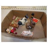 VINT SMALL MOSTLY FIGURINES