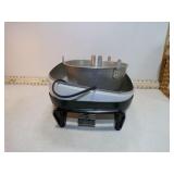 **ELECTRIC FRY PAN & BUNDT CAKE PAN