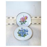 2 VINT BUTTER PATS W/FLOWERS