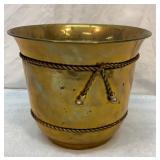 Brass planter pot