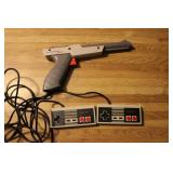 Super Nintendo Controllers & Zapper Gun Super Nintendo Controllers & Zapper Gun