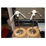 2 Lamps 2 Lamps