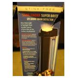 Blacklight UV Uruine Odor Detector Blacklight UV Uruine Odor Detector