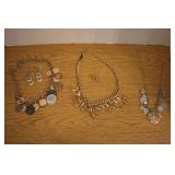 Lot of Necklaces & Earrings Lot of Necklaces & Earrings