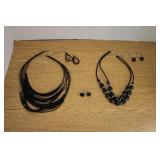 Lot of Necklaces & Earrings Lot of Necklaces & Earrings