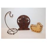 Misc Lot Banana Stand,Wood Welcome Décor. Wicker D