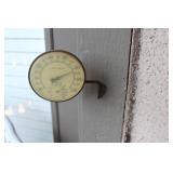 Out Doors Thermostate