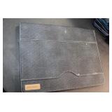 DTH-PANDA folio case , with apple pencil holder