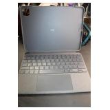 Grey , Logi ipad pro Keyboard case