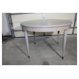 Antique Dining Table with 3 Leaves & Pads