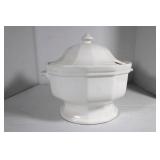 Pfaltzgraf White Tureen Bowl no ladle 6 x 10
