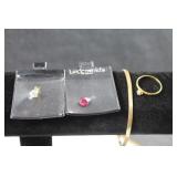 Gold tone bracelet ring charm & stone