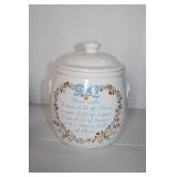 Vintage Cookie Jar 8 x 8 1/2 hairline cr on topack