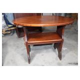 Antique Oval Table 31 x 42 x 31