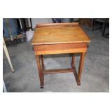 Antique Tiger Oak Desk with Storage 30 x 24 x 20