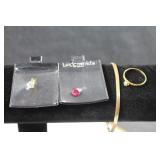 Gold tone bracelet ring charm & stone