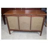 Vintage Motorola Sterophonic Radio,Turntable