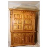 Palmer Home Collection Armoire