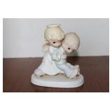Vintage 1983 Jonathan & David Enesco   E0526