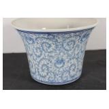 Vintage Vine Flared Porcelain Planter 5 x 6