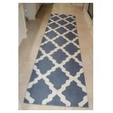 Blue & White Runner Rug 118 x 30