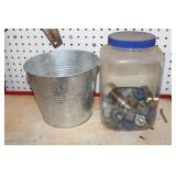 Gavinize Bucket & Nuts