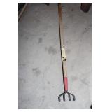 Bronco Rake