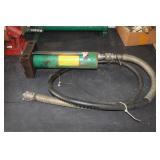 Greenlee 767 Hydraulic Hand Pump