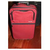 Essential Luggage 19 x 12 x 16