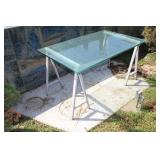 Metal Base Glass Top 29 x 32 x 52