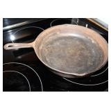 Cast Iron Skillet 10" No Marks