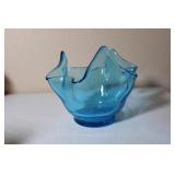 Vintage Blue Bischoff handerchief Vase 5 x 7"
